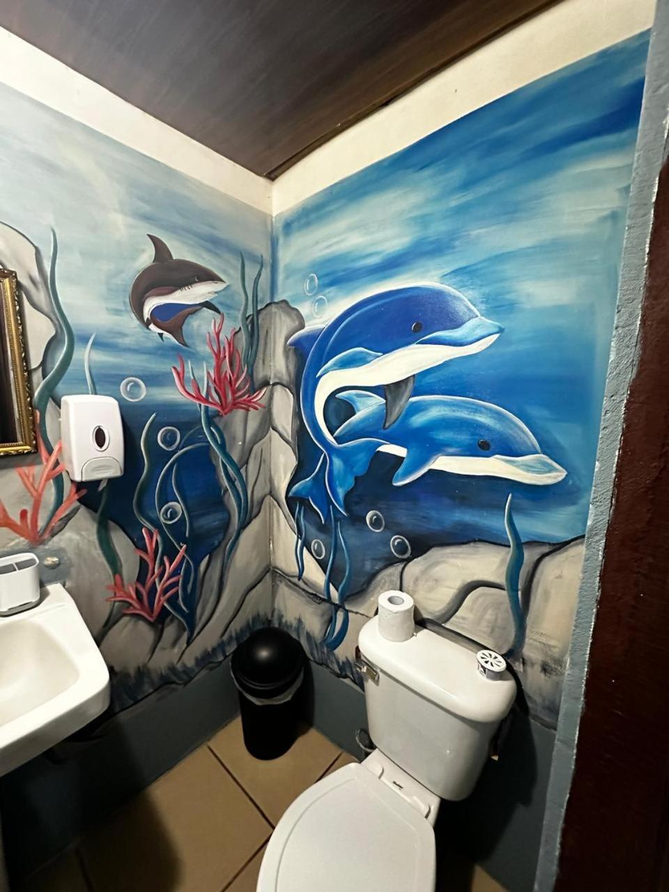 Hostel Rustico Marabi Tárcoles Exteriör bild