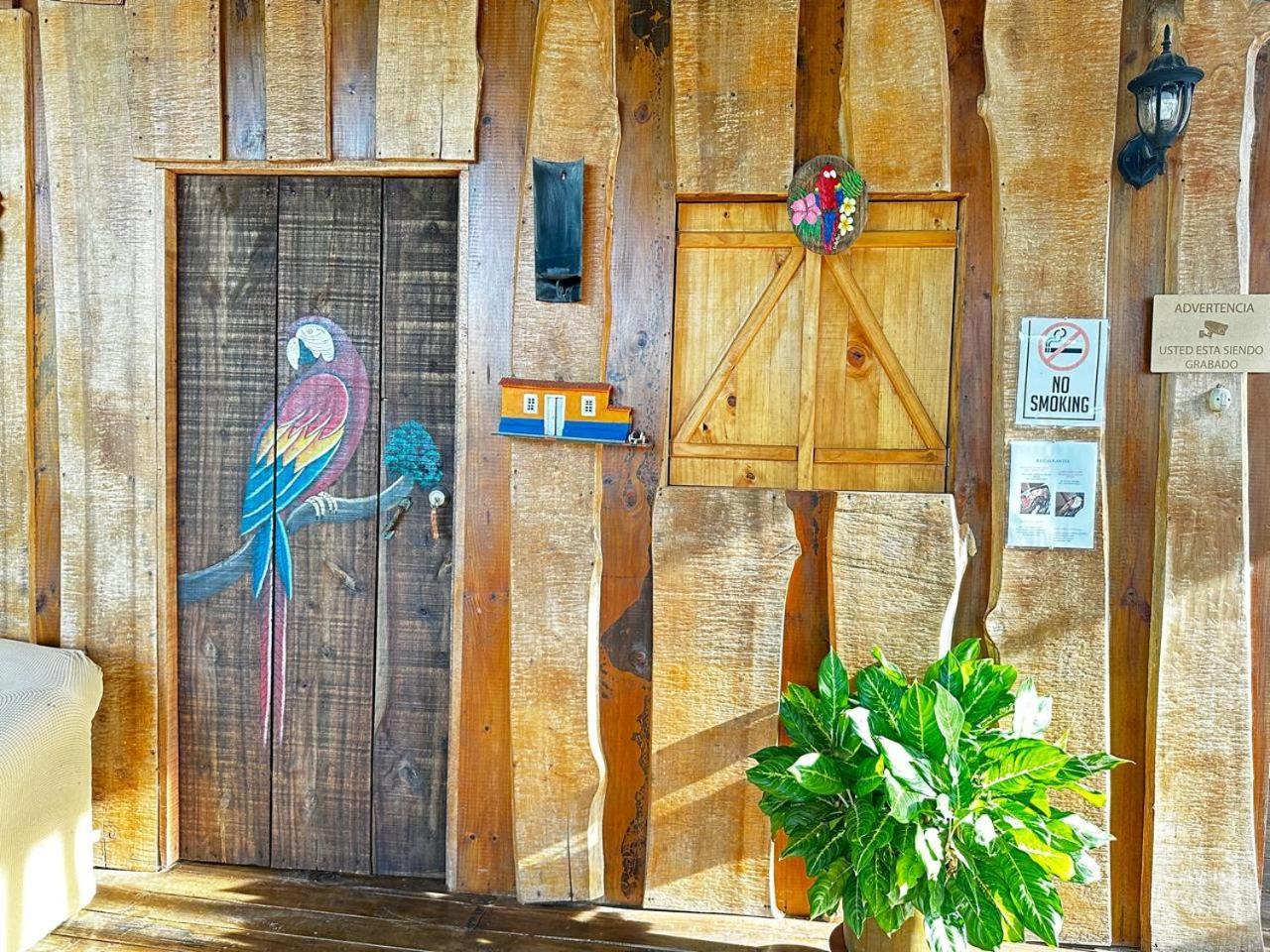 Hostel Rustico Marabi Tárcoles Exteriör bild